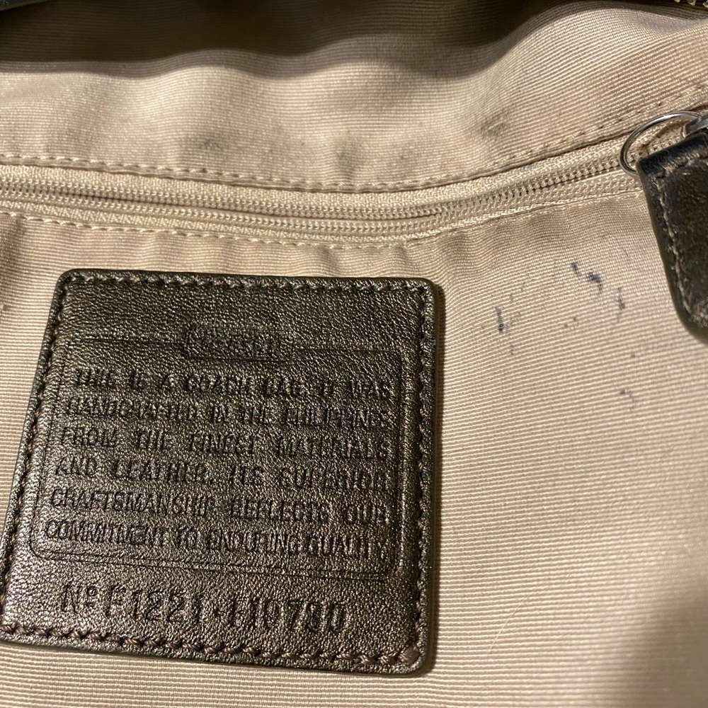 Coach Signature Chain Crossbody bag F19730 - Picture 13 of 13